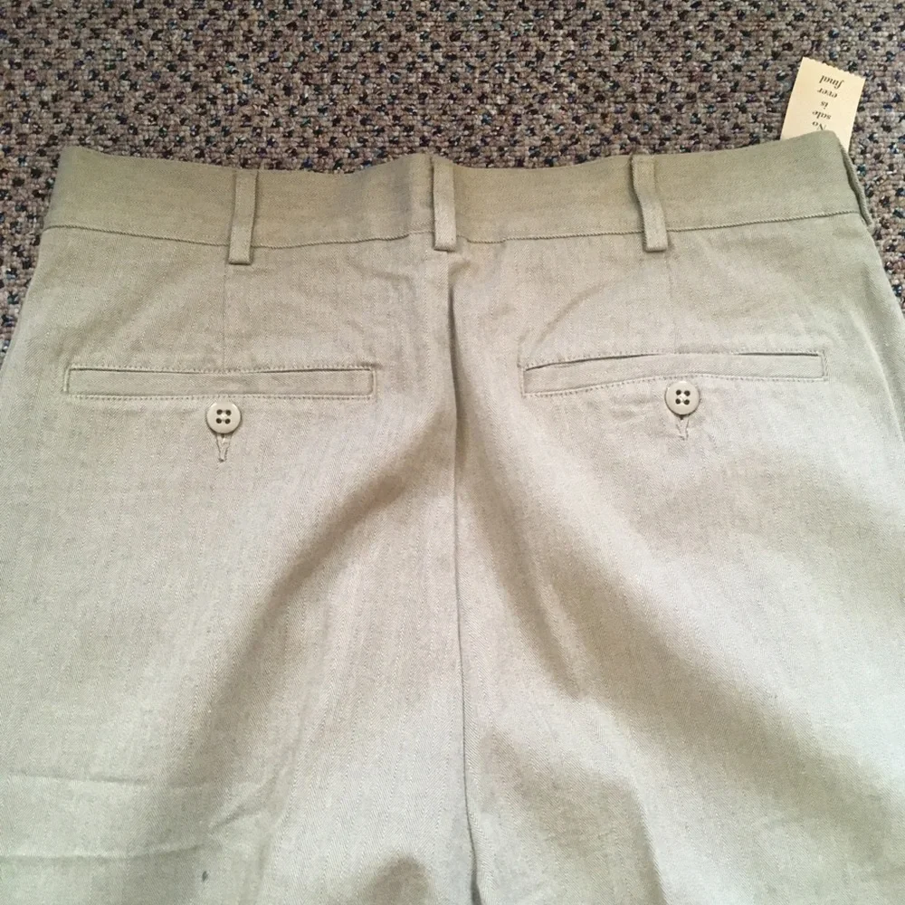 Structure herringbone tan men’s pants 31W 34L pleated new nwt cuffs 11